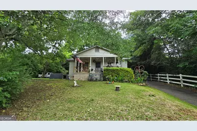163 Swint Avenue SE, Milledgeville, GA 31061 - Photo 1
