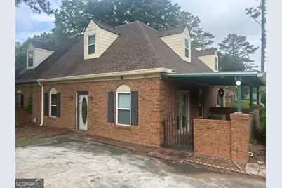 892 Little Bear Cove NE, Conyers, GA 30012 - Photo 2
