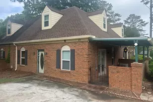892 Little Bear Cove NE, Conyers, GA 30012 - Photo 2