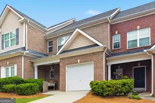 141 Mill Pond C2 Crossing, Carrollton, GA 30116 - Photo 2