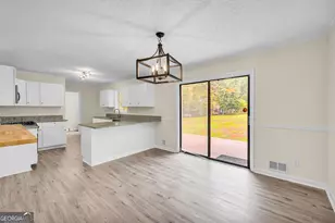 210 Edgewood Dr, Athens, GA 30606 - Photo 10