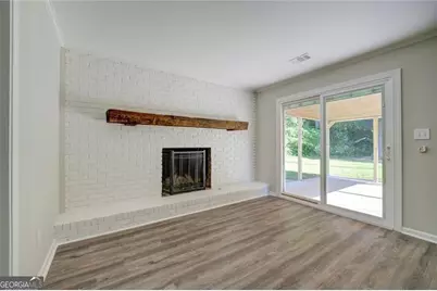 4566 Mountain Creek Drive, Roswell, GA 30075 - Photo 4