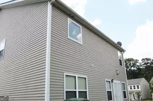3330 Tiara Cir SW, Atlanta, GA 30311 - Photo 2