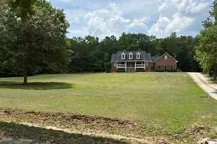 222 Lincoln Rd, Tyrone, GA 30290 - Photo 1