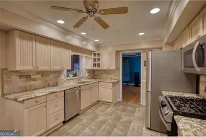 562 Cupelo Drive NW, Marietta, GA 30064 - Photo 2