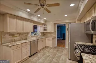 562 Cupelo Dr NW, Marietta, GA 30064 - Photo 2