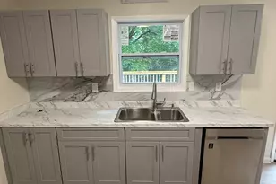 18 Regal Way, Lawrenceville, GA 30044 - Photo 10