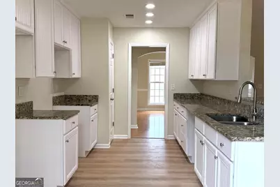 933 Gettysburg Way, Locust Grove, GA 30248 - Photo 6