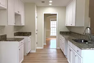 933 Gettysburg Way, Locust Grove, GA 30248 - Photo 6