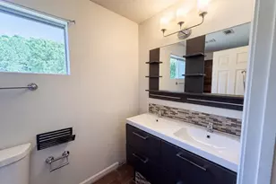 3753 Soapstone Rd, Decatur, GA 30034 - Photo 14
