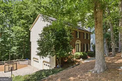 4003 Oakview Court, Alpharetta, GA 30005 - Photo 8
