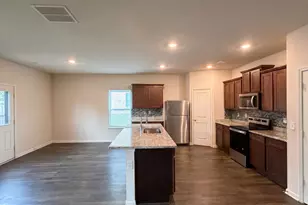 184 Oliver Dr, Locust Grove, GA 30248 - Photo 2