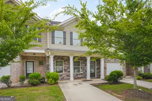 1921 Old Dogwood Dr, Jonesboro, GA 30238 - Photo 2