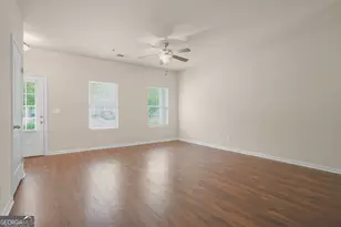 1921 Old Dogwood Dr, Jonesboro, GA 30238 - Photo 6