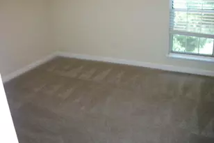 207 Granville Ct, Sandy Springs, GA 30328 - Photo 8