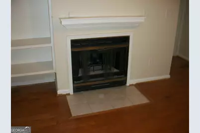 207 Granville Court, Sandy Springs, GA 30328 - Photo 4