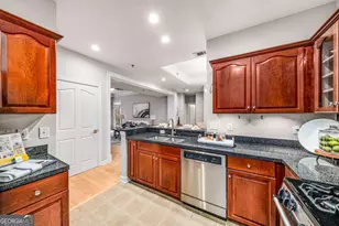 850 Piedmont Ave NE, Atlanta, GA 30308 - Photo 16