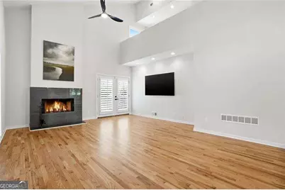 10210 Kinross Road, Roswell, GA 30076 - Photo 8