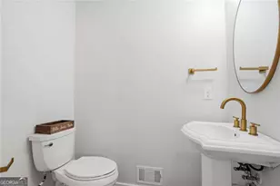 10210 Kinross Rd, Roswell, GA 30076 - Photo 28