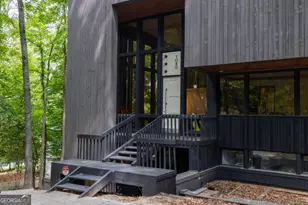 1080 Martin Ridge Rd, Roswell, GA 30076 - Photo 6