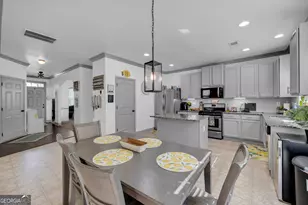 4209 Elm Trace Dr, Loganville, GA 30052 - Photo 16