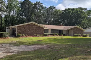 25 Golf Club Cir, Statesboro, GA 30458 - Photo 2