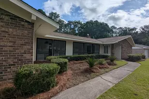 25 Golf Club Cir, Statesboro, GA 30458 - Photo 6