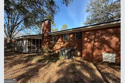 1612 Knox St, Dublin, GA 31021 - Photo 10
