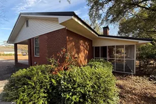 1612 Knox St, Dublin, GA 31021 - Photo 4