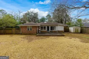 154 Osner Dr, Atlanta, GA 30342 - Photo 2