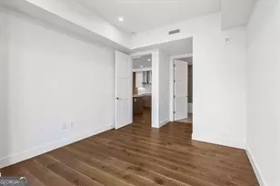 2425 Peachtree Rd NE, Atlanta, GA 30305 - Photo 24