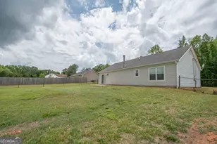 1672 Dolly Nixon Rd, Senoia, GA 30276 - Photo 6