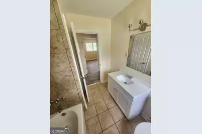 1821 Samford Drive, Albany, GA 31707 - Photo 12