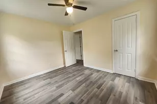 1821 Samford Dr, Albany, GA 31707 - Photo 10