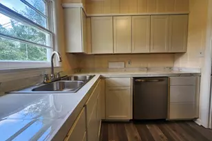 1821 Samford Dr, Albany, GA 31707 - Photo 4