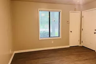 227 Bay St NE, Fairburn, GA 30213 - Photo 8