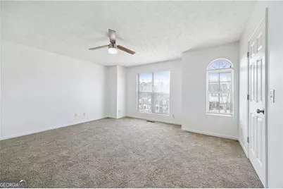 5547 Strathmoor Manor Circle, Lithonia, GA 30058 - Photo 10