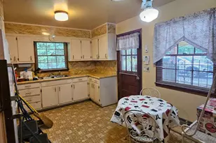 1899 SW King George Ln, Atlanta, GA 30331 - Photo 58
