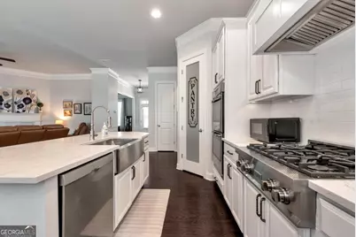 3862 Suwanee Green Parkway, Suwanee, GA 30024 - Photo 14