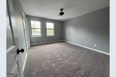 291 W Johnson Street #401, Hartwell, GA 30643 - Photo 4