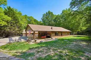 241 Busbin Rd, Fayetteville, GA 30215 - Photo 4