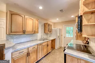20 Eagle Heights Rd, Hiawassee, GA 30546 - Photo 4