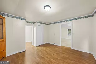 362 S Jefferson St, Statham, GA 30666 - Photo 18