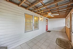 362 S Jefferson St, Statham, GA 30666 - Photo 10