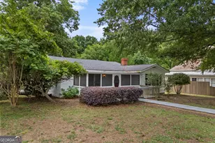 362 S Jefferson St, Statham, GA 30666 - Photo 2