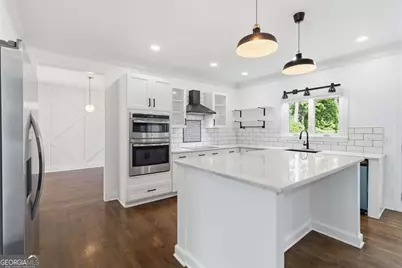 398 Dunleven Manor Walk, Lawrenceville, GA 30043 - Photo 8
