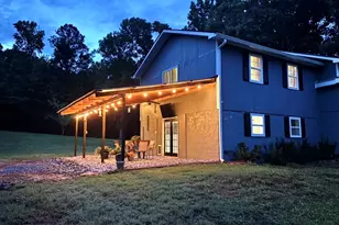 235 Oak Hill Cir, Covington, GA 30016 - Photo 2