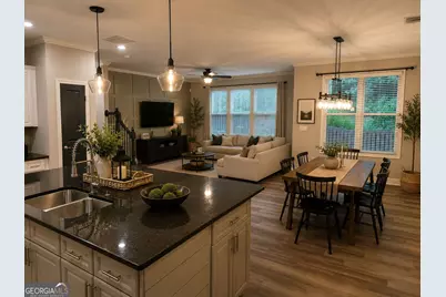 7310 Lowery Oak Drive, Roswell, GA 30075 - Photo 10