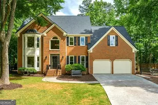 12445 Crabapple Tree Ct, Alpharetta, GA 30004 - Photo 1