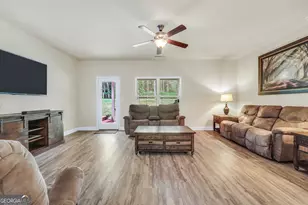 1002 Yorkshire Dr, Griffin, GA 30223 - Photo 18